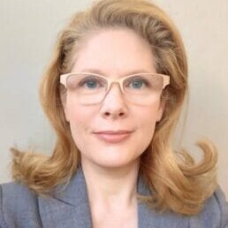 Christy Cannon Headshot